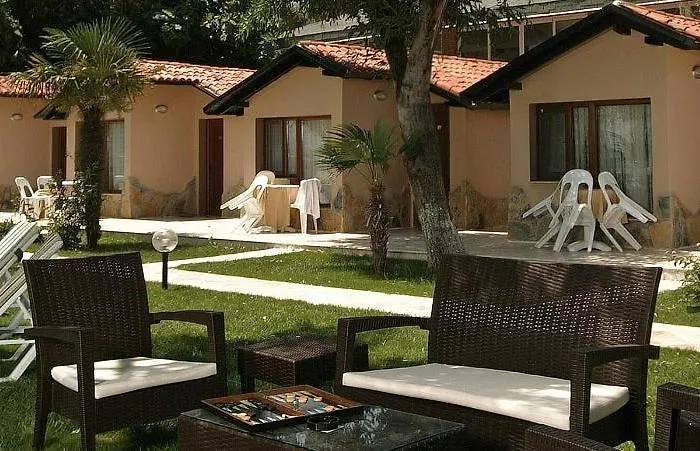 Palm Beach Club ウルラ