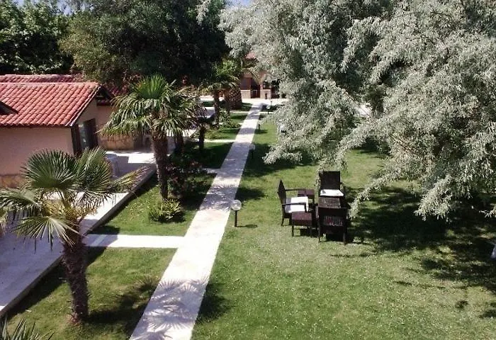 Motel Palm Beach Club *